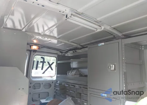 2011 Ford E-250 Commercial z USA, uszkodzony, nr VIN 1FTNE2EL3BDA19871